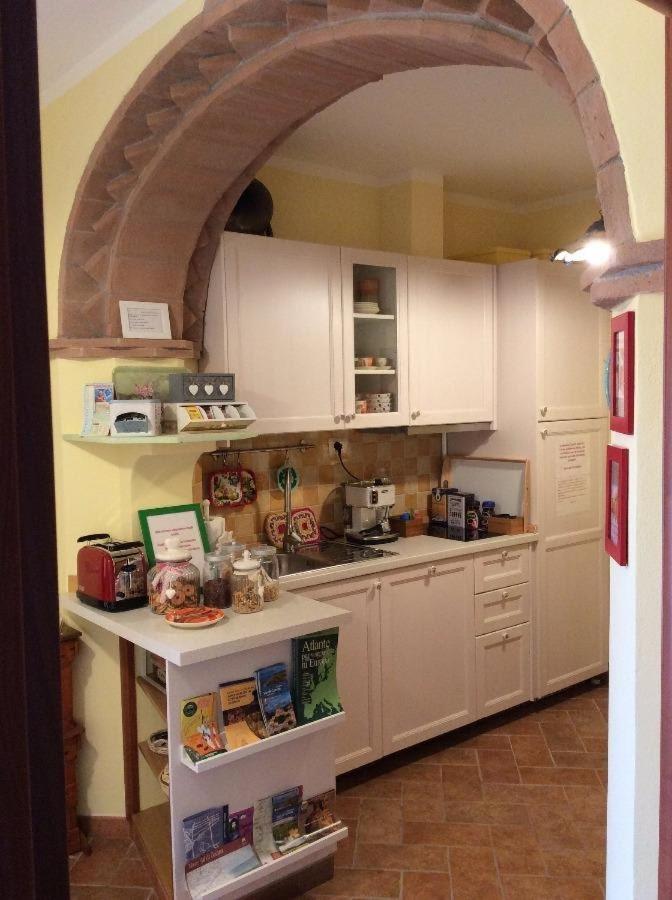 Bed And Breakfast Val Di Lupa Castellina Marittima Ngoại thất bức ảnh